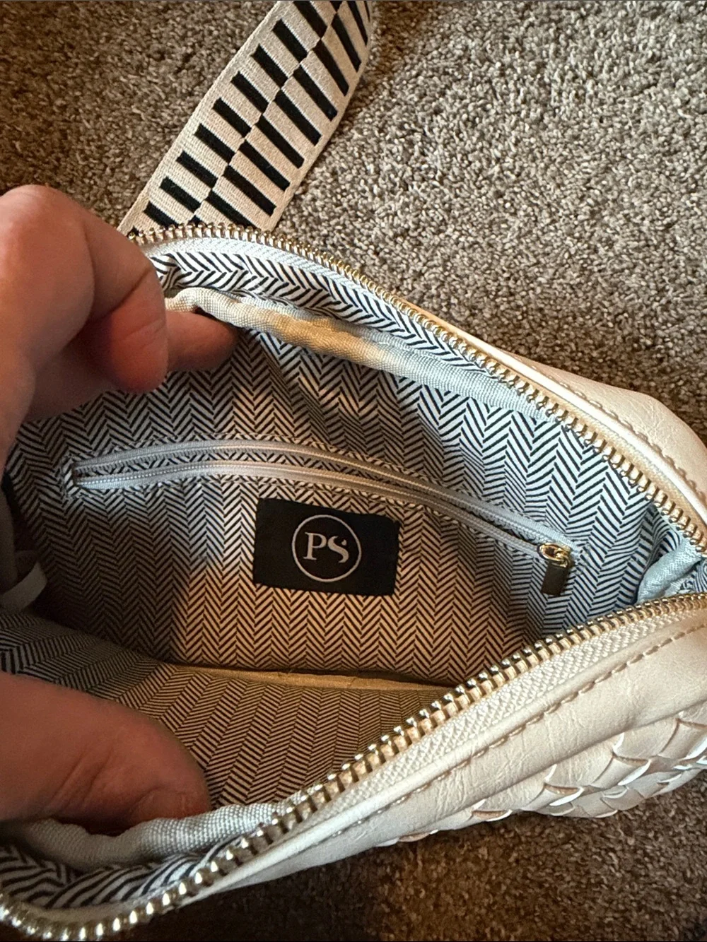 P.S. Kate chic cream